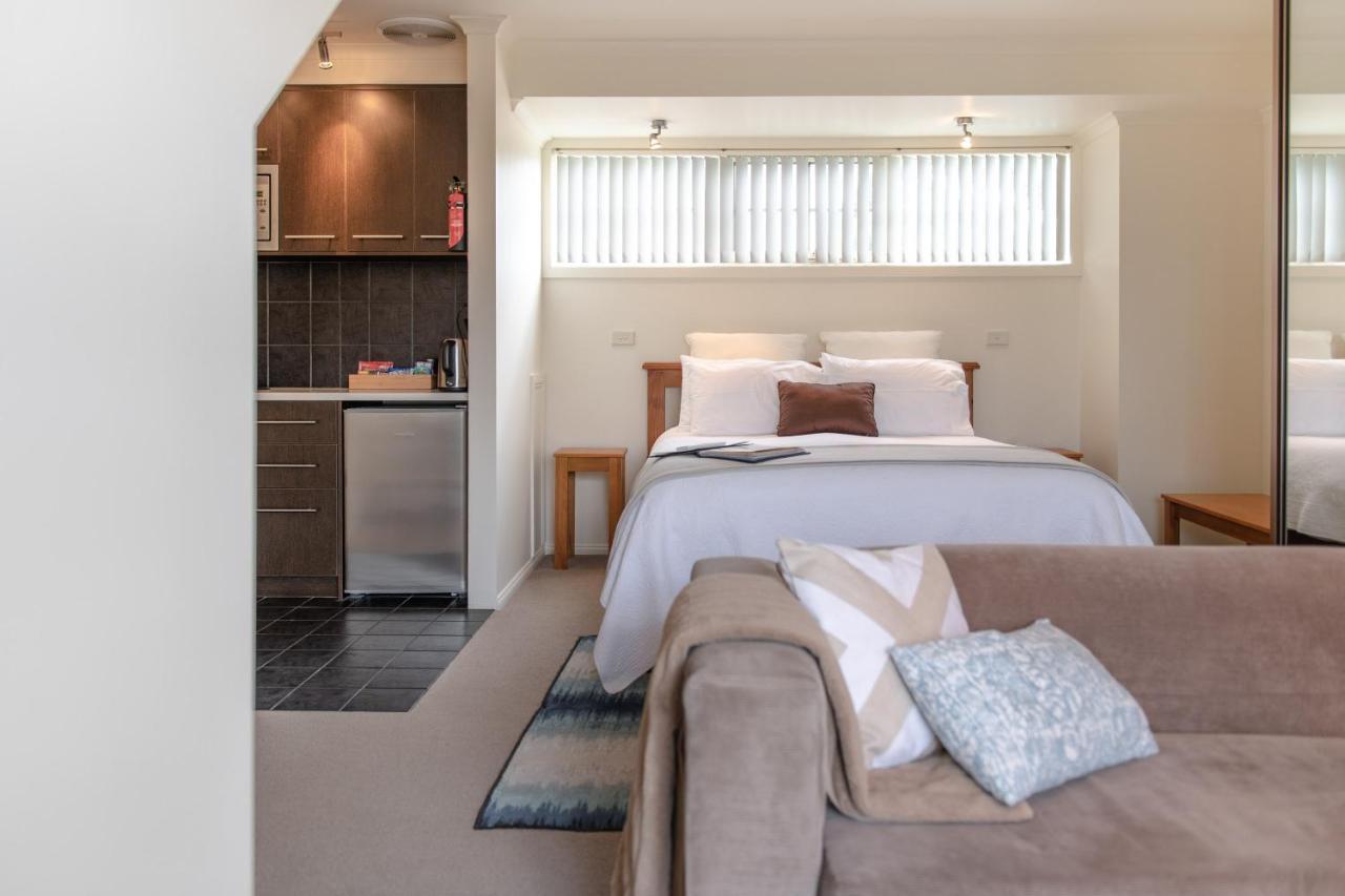 Aloft Boutique Accommodation Strahan Exterior photo
